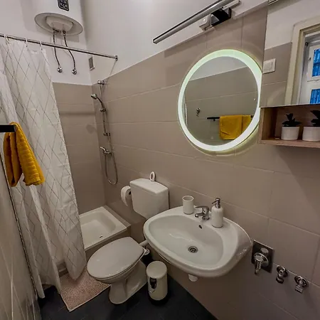 Vb Rooms - Cozy Retreat In Budapest'S Heart Exterior photo