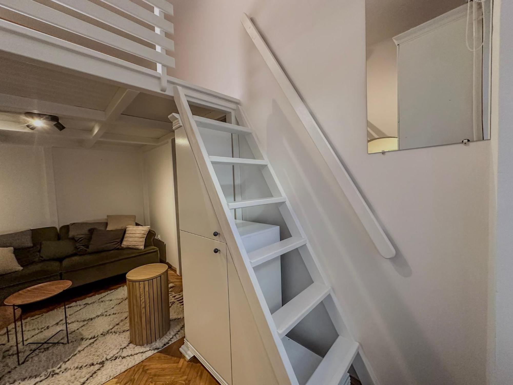 Apartmán Vb - Cozy Retreat In Budapest's Heart