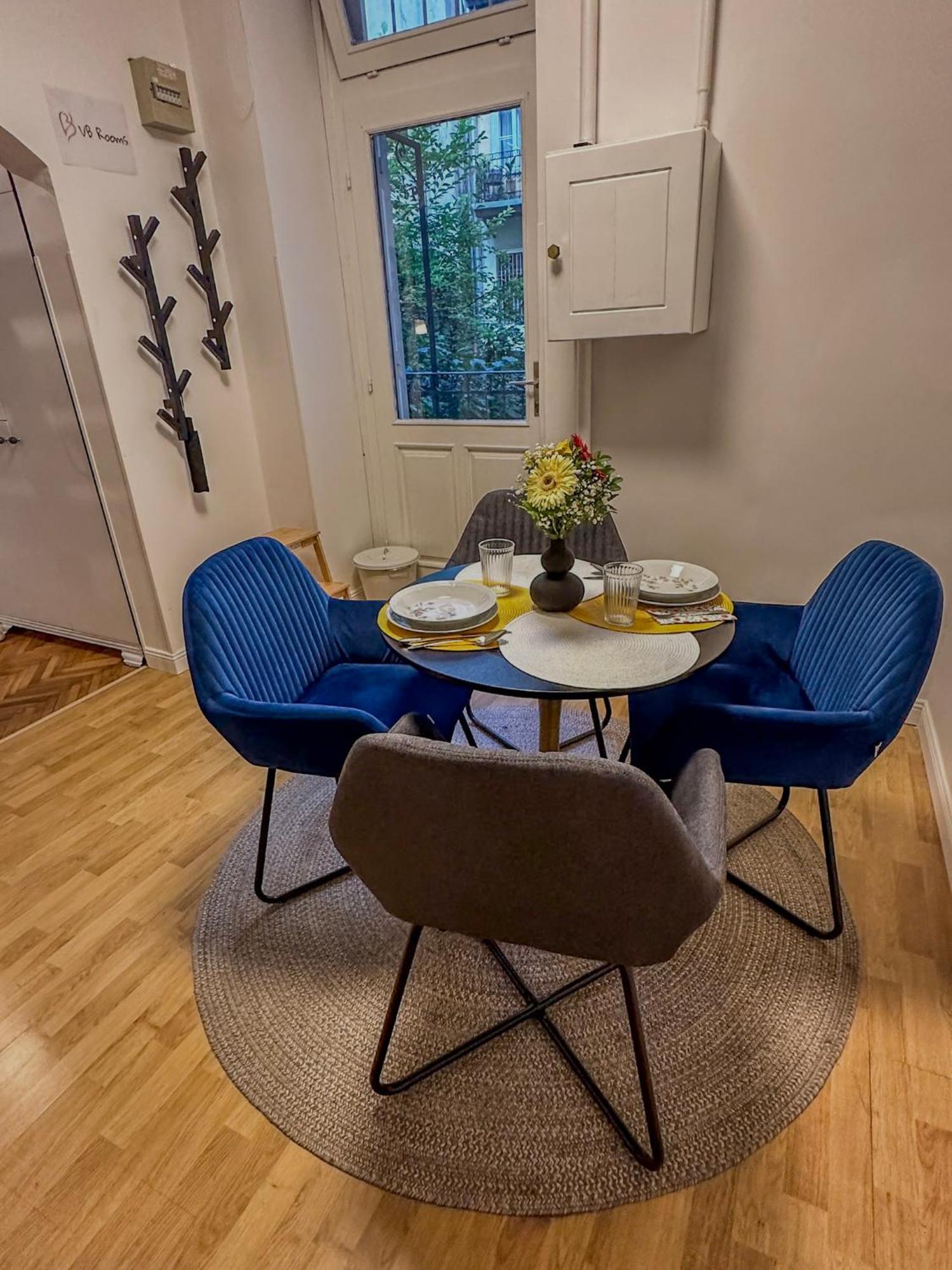 Vb - Cozy Retreat In Budapest's Heart Apartmán